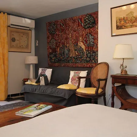 La Courtesie - Charming 3* Saint-Maximin-la-Sainte-Baume
