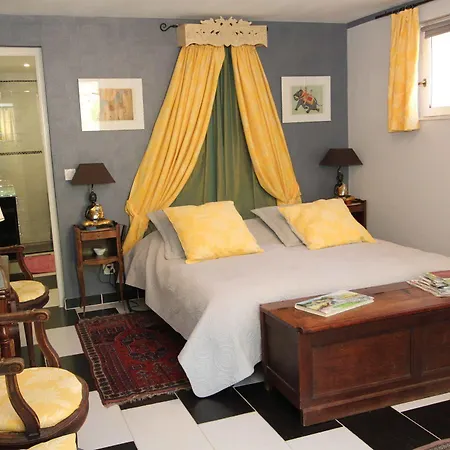 La Courtesie - Charming Bed & Breakfast 3*